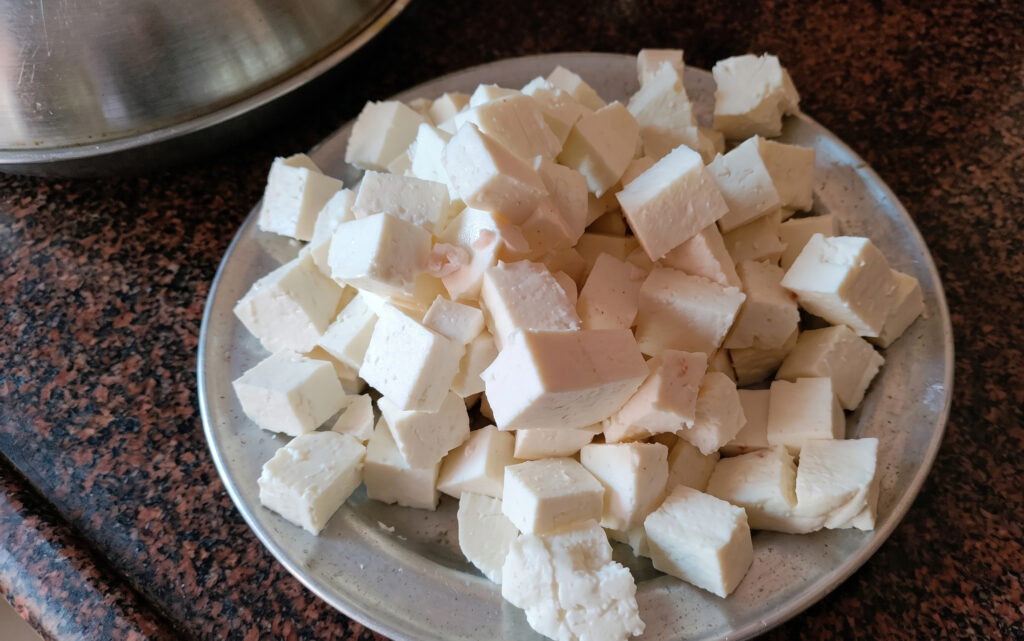 पनीर बटर मसाला
